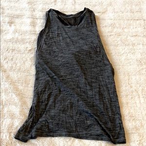 Lululemon tank top with built in sports bra!